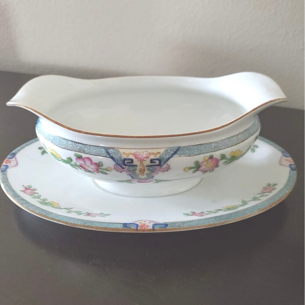 Vintage Noritake M Hand Painted Gravy Boat, N1040 Circa 1920’s